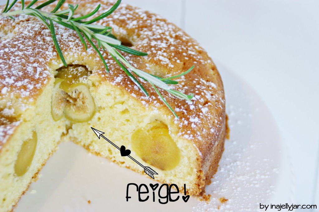 Feigenkuchen mit Maismehl und Rosmarinsirup