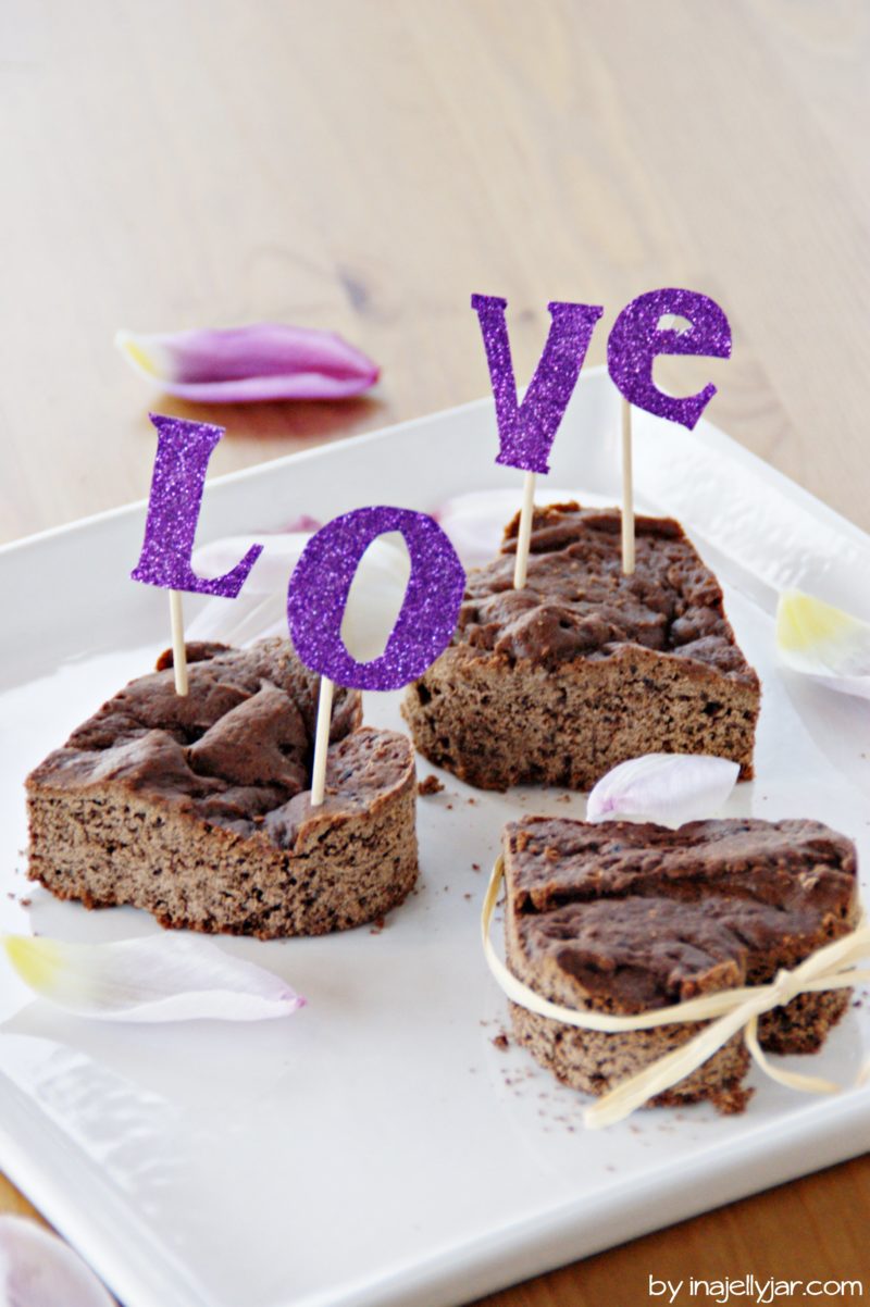 Vegane Brownies mit Cassis | eat clean - eat vegan!