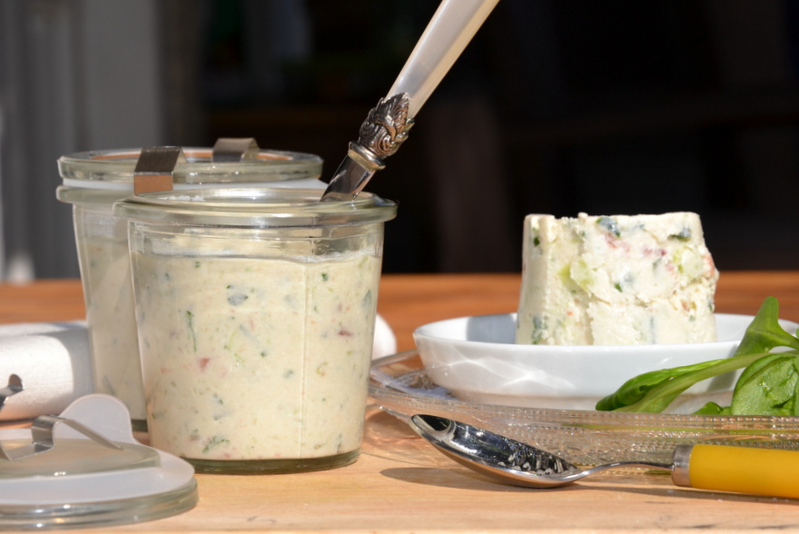 Räucherlachs-Gurkenterrine
