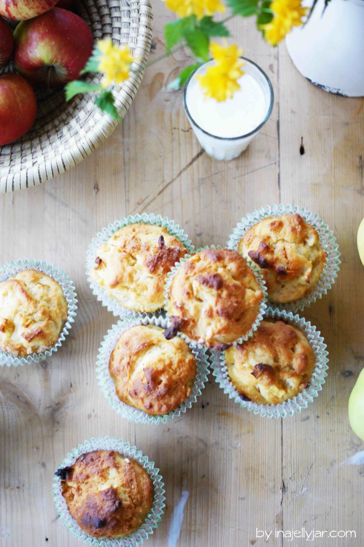 Einfache Apfelmuffins | saftig, einfach und schnell