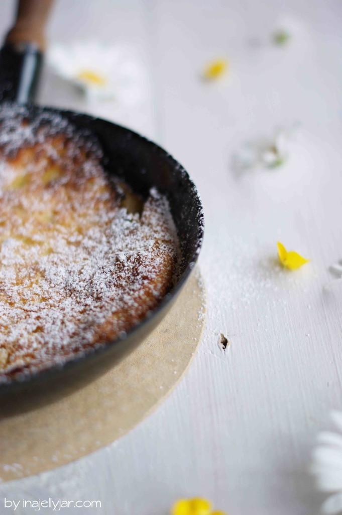 Dutch Baby mit karamellisierten Birnen