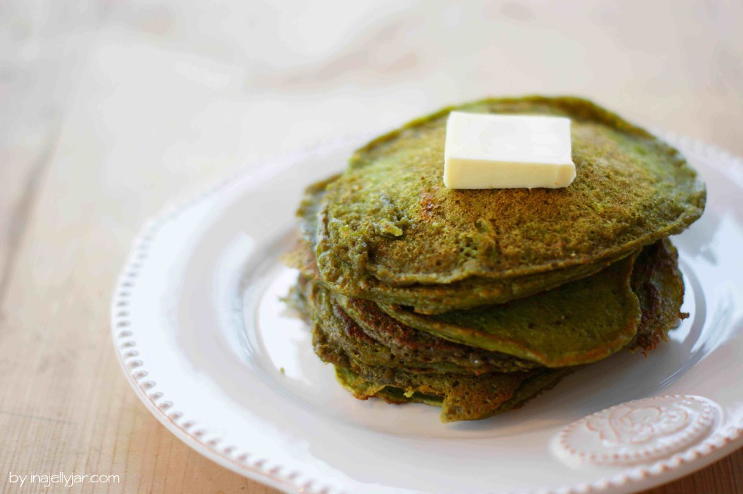 einfache Matcha-Pancakes