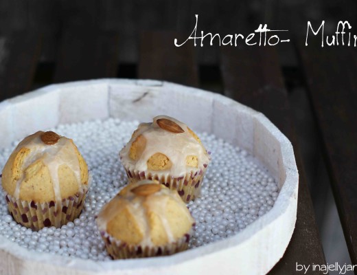 Glasierte Amaretto-Muffins
