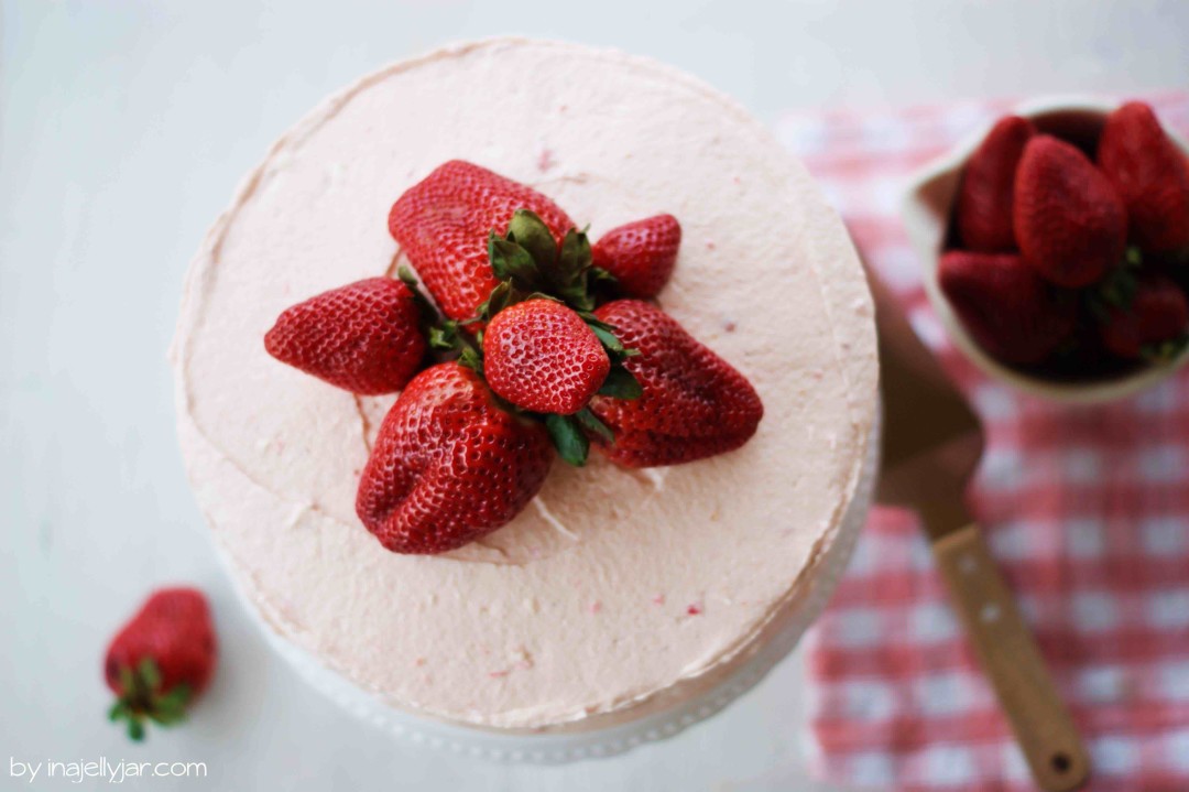 Schoko-Erdbeertorte mit Frischkäsefrosting