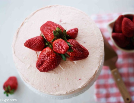 Schoko-Erdbeertorte mit Frischkäsefrosting