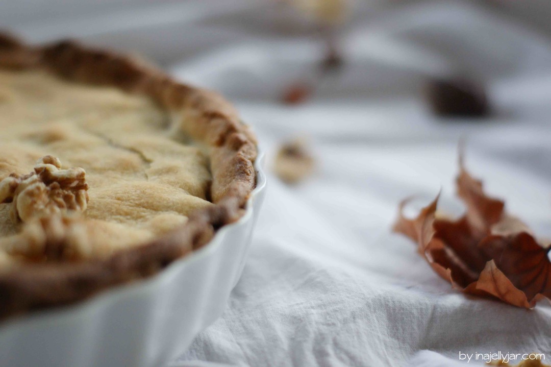 Californian Walnut Pie aus zartem Mürbteig mit Walnuss-Marmelade-Füllung