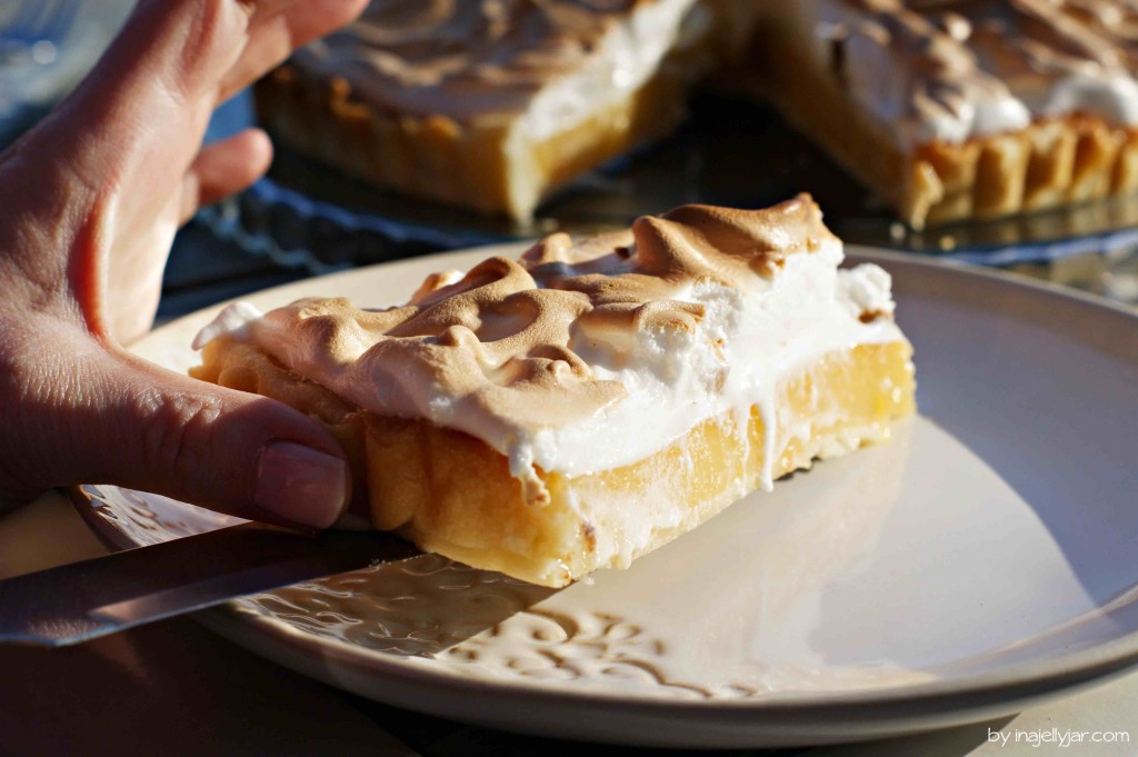 Grapefruit-Tarte mit Baiserhaube | zitrusfrisch und elegant
