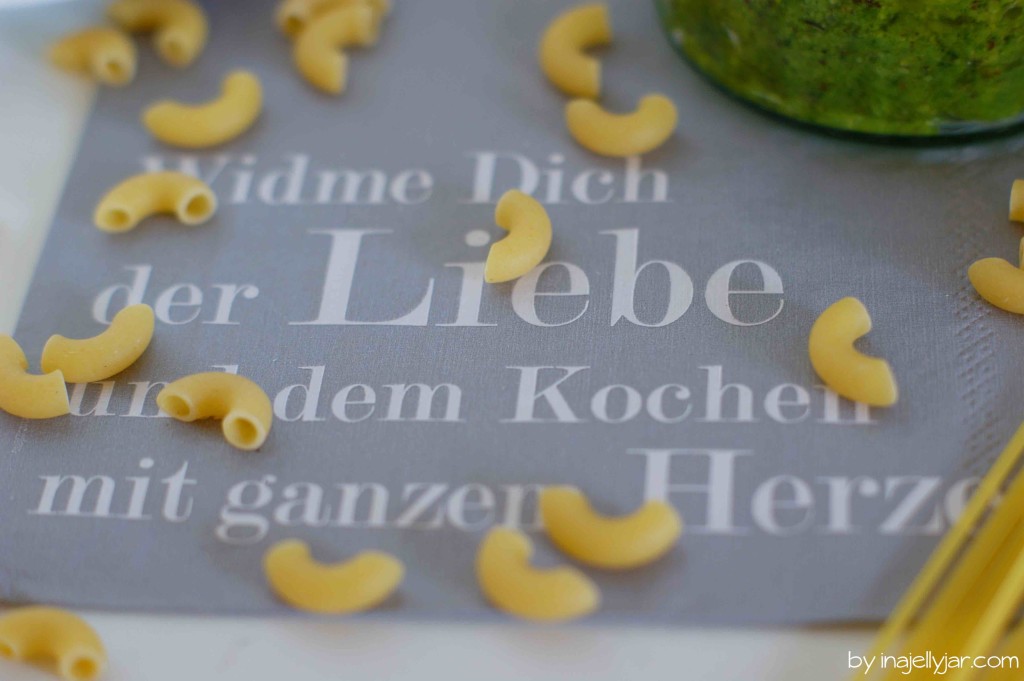 einfaches Radieschenpesto zur Resteverwertung