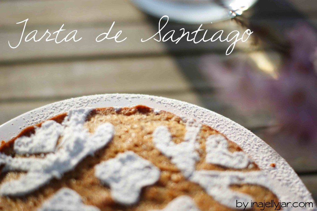 Tarta de Santiago - spanische Kuchenspezialität aus Mandeln