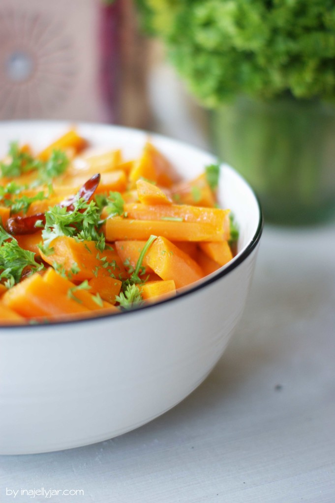 Orientalischer Karottensalat mit Gewürzen - ideal für die Mezze-Platte