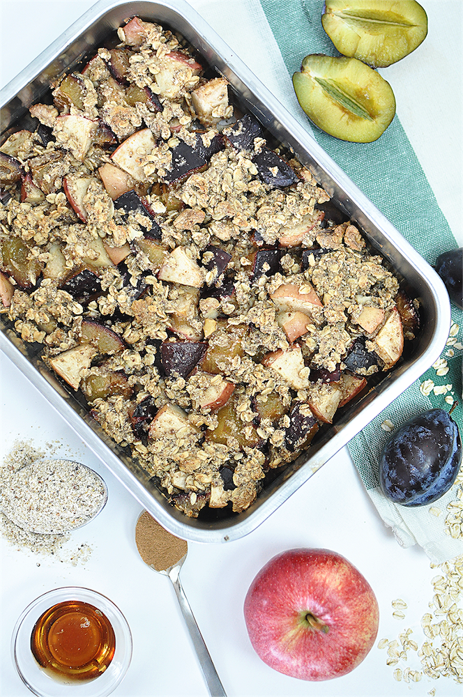 Gebackenes Herbstmüsli mit Zwetschgen - vegan und frei von raffiniertem Zucker