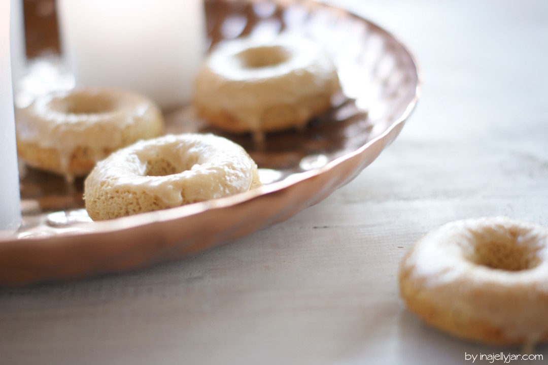Chai-Donuts mit Chai-Glasur