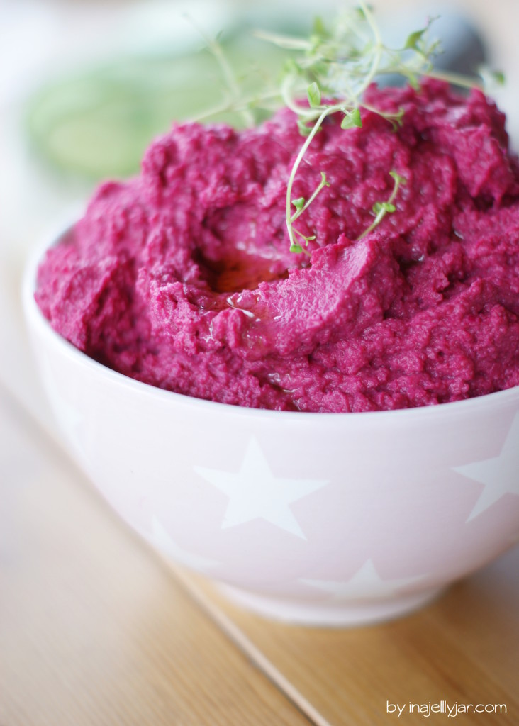 bunter Rote Bete Hummus