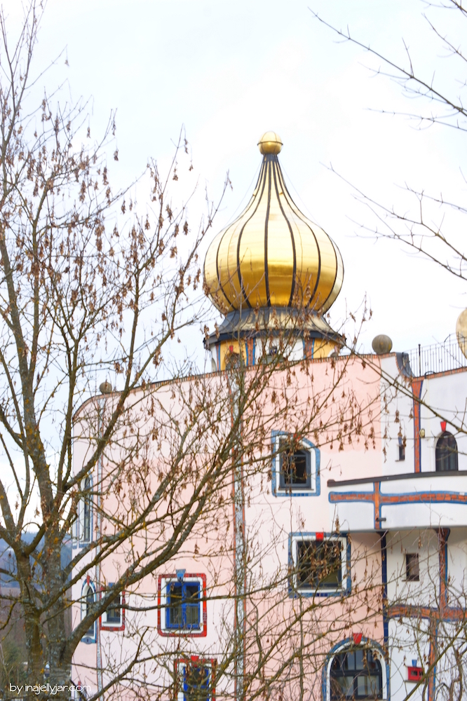Goldenes Türmchen im Rogner Bad Blumau