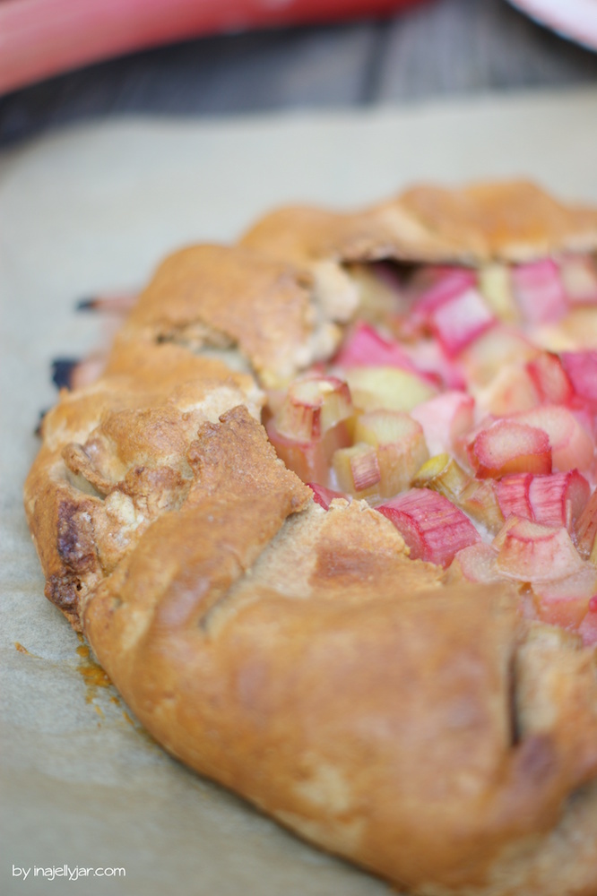 Rhabarber-Galette mit Frangipane selbst gemacht