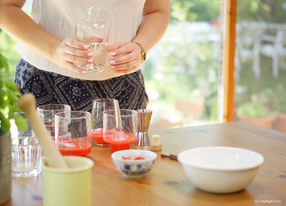 Rezept für Erdbeer Gin Smash mit Basilikum