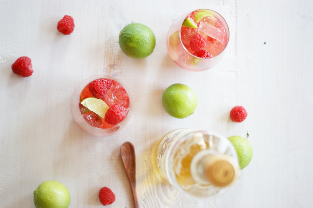 Sommerdrink: Himbeer Caipirinha