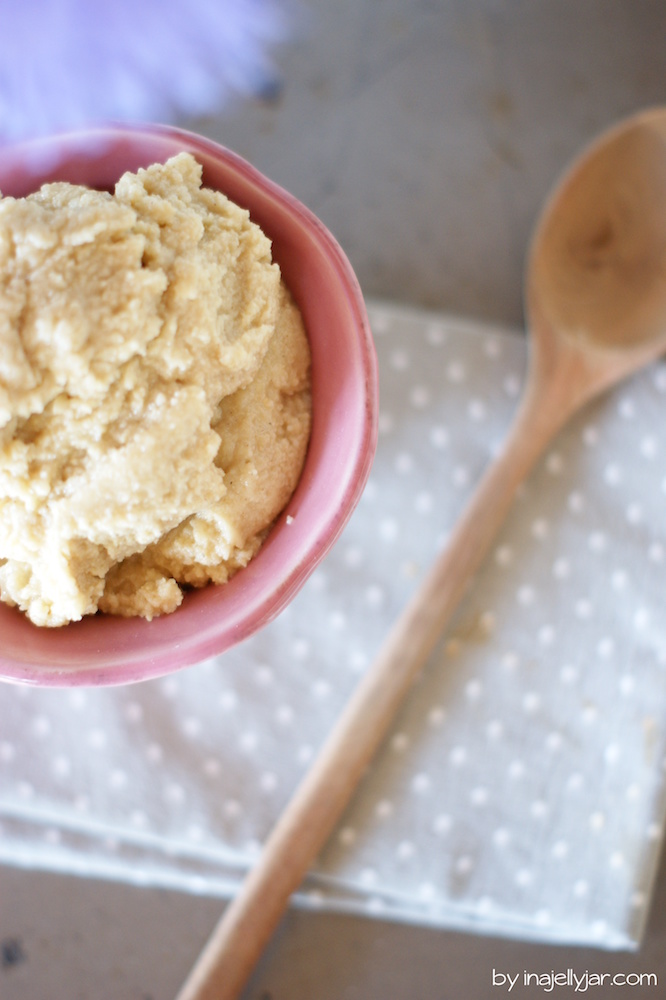 Cashewcreme mit Honig und Zimt | Moment in a Jelly Jar