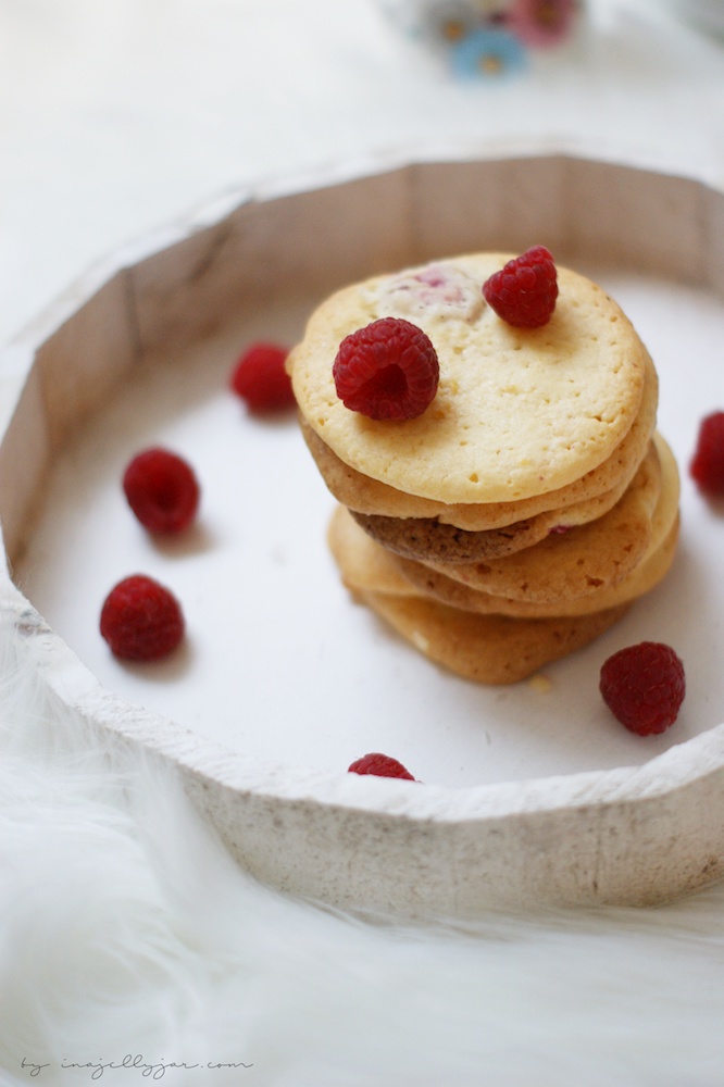 Cookies mit Himbeeren und Zitrone