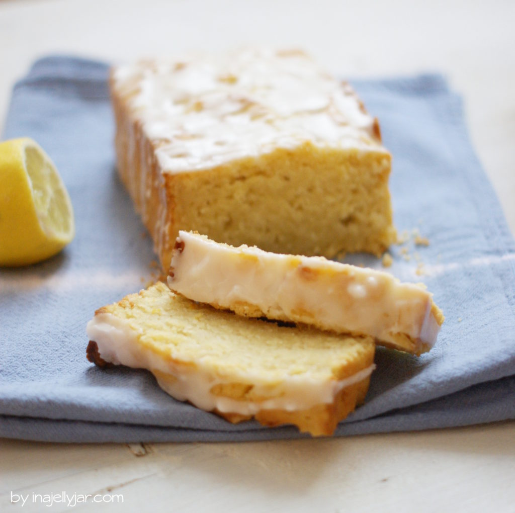Veganer Zitronenkuchen ganz ohne Ei und Butter