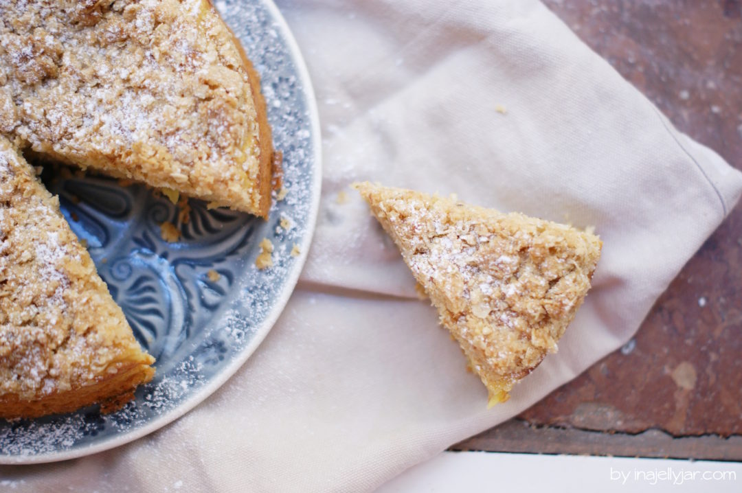 Tropischer Mango-Streuselkuchen