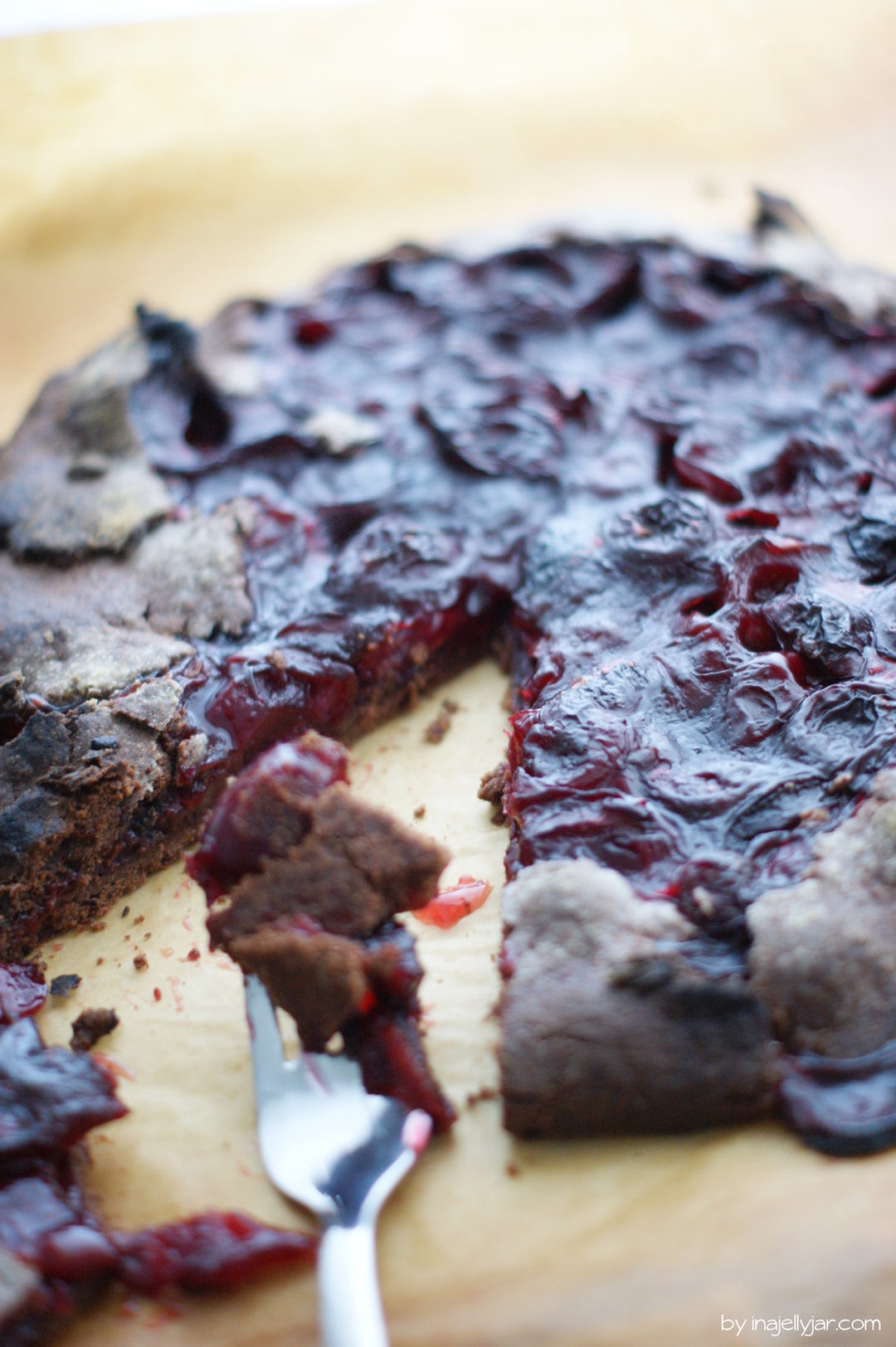 Sommerliche Galette mit Kirschen