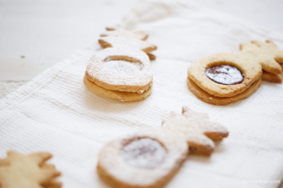 Rezept für Linzer Augen mit Glühwein