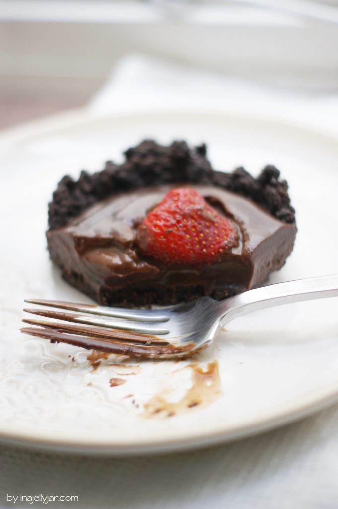 Schoko-Erdbeer-Tarte mit Oreos