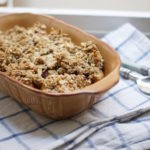 Richtig gesunder Pfirsich-Crumble